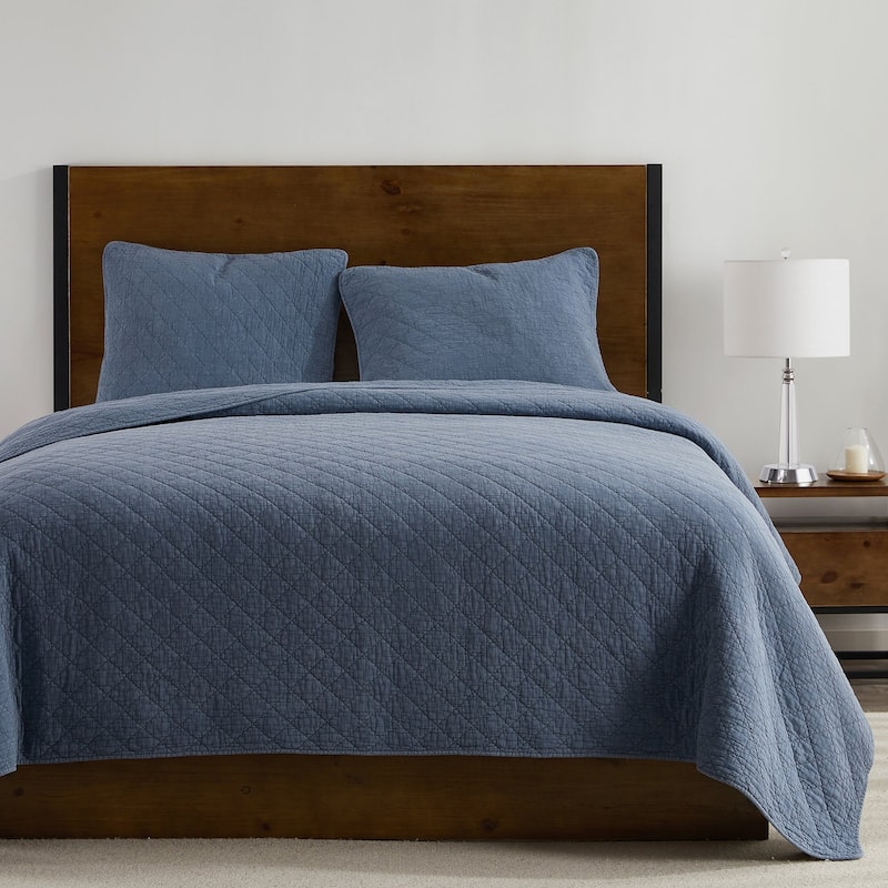 HiEnd Accents Stonewashed Cotton Gauze Traditional Style Solid Color Diamond Stitch 3 Piece Quilt Set - French Blue - Twin
