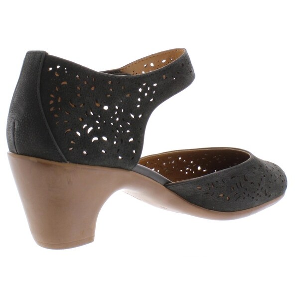 easy spirit cindie pump