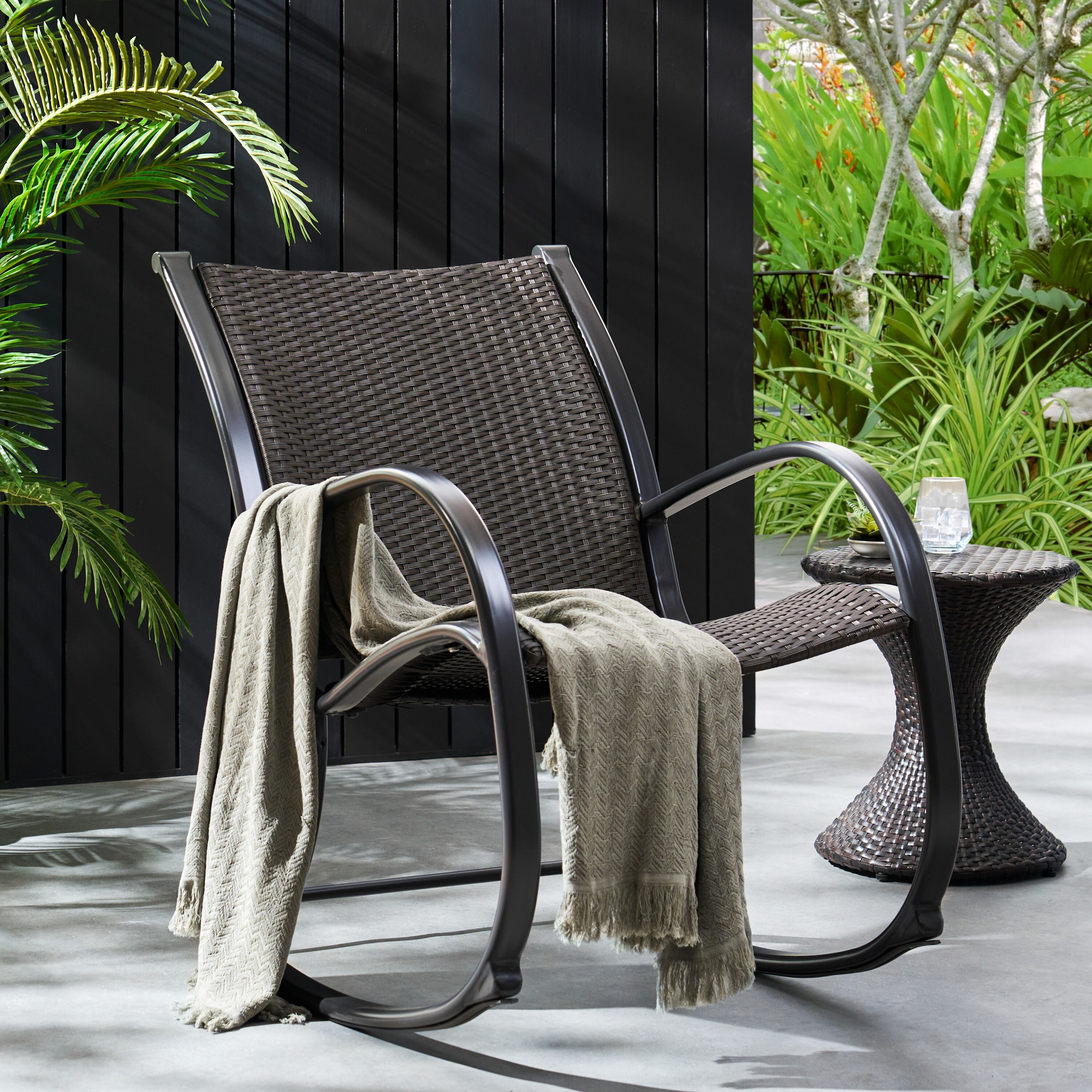 Outdoor wicker rocking chair cushions outlet