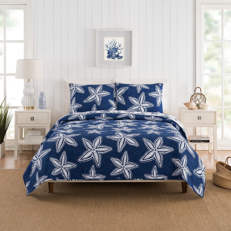 Sea Star Cotton Reversible Quilt Set by Kate Nelligan - King - 3 Piece