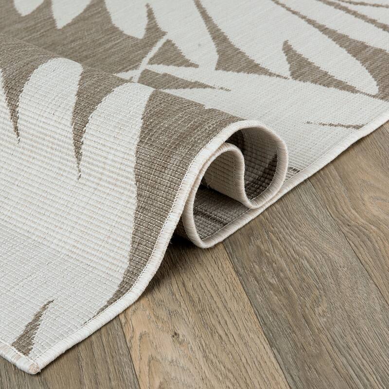 World Rug Gallery Floral Nature Inspired Indoor/Outdoor Area Rug