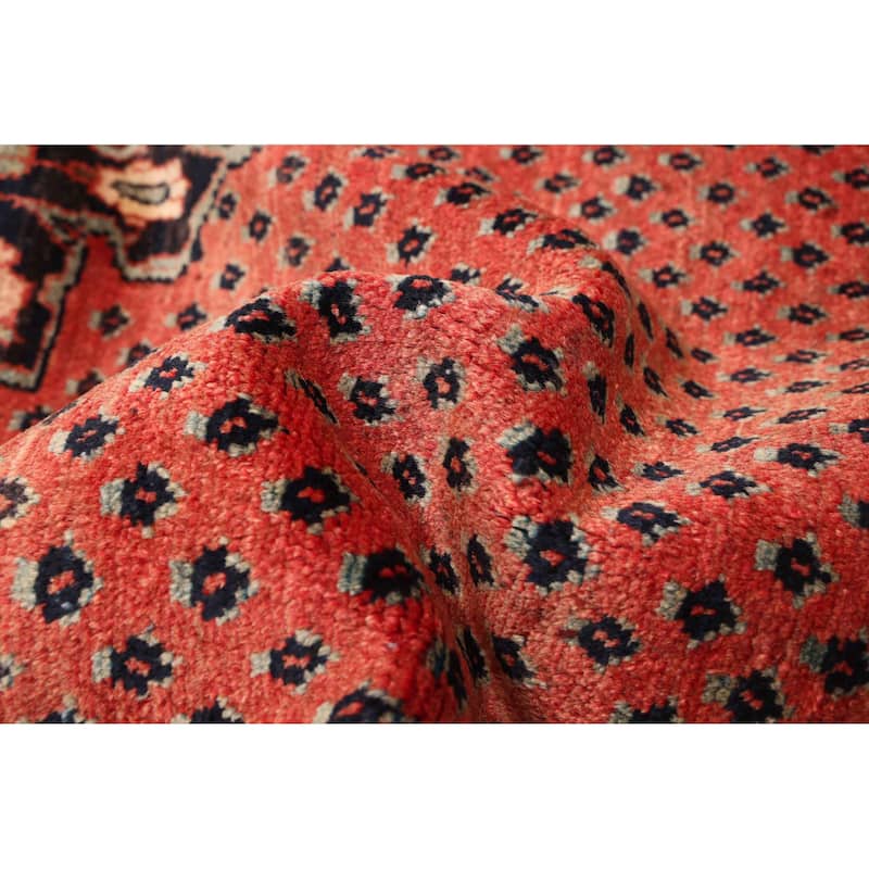 ECARPETGALLERY Hand-knotted Andelz Red Wool Rug - 4'6 x 6'9