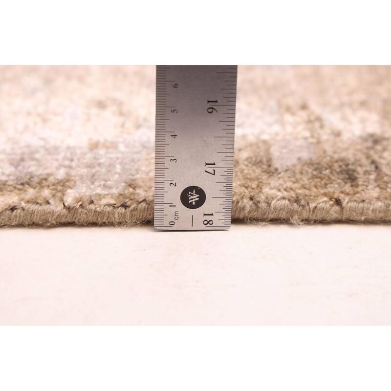 ECARPETGALLERY Hand-knotted Legacy Tan Silk Rug - 6'3 x 9'8