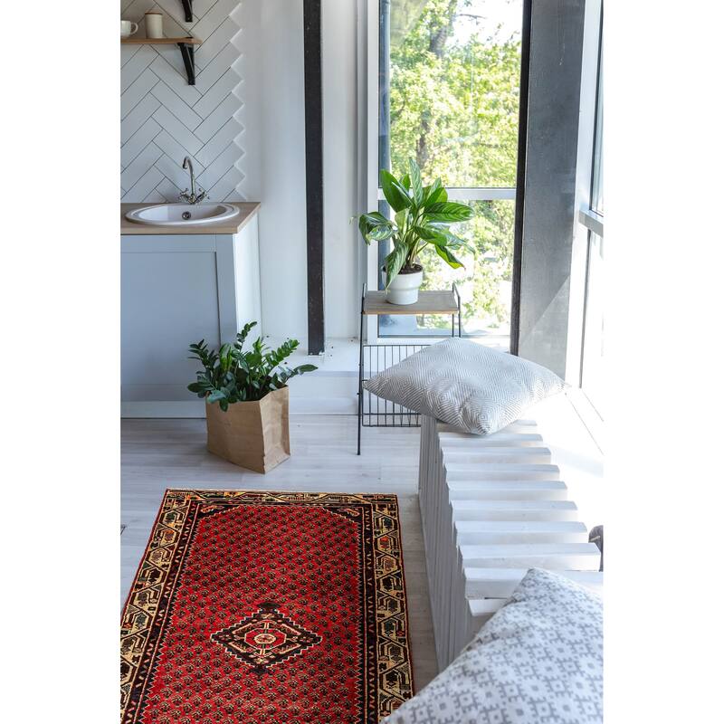 ECARPETGALLERY Hand-knotted Andelz Red Wool Rug - 3'1 x 5'10