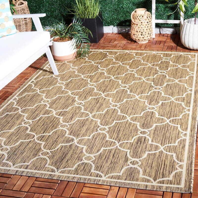 SAFAVIEH Courtyard Yvanne Casual Rug