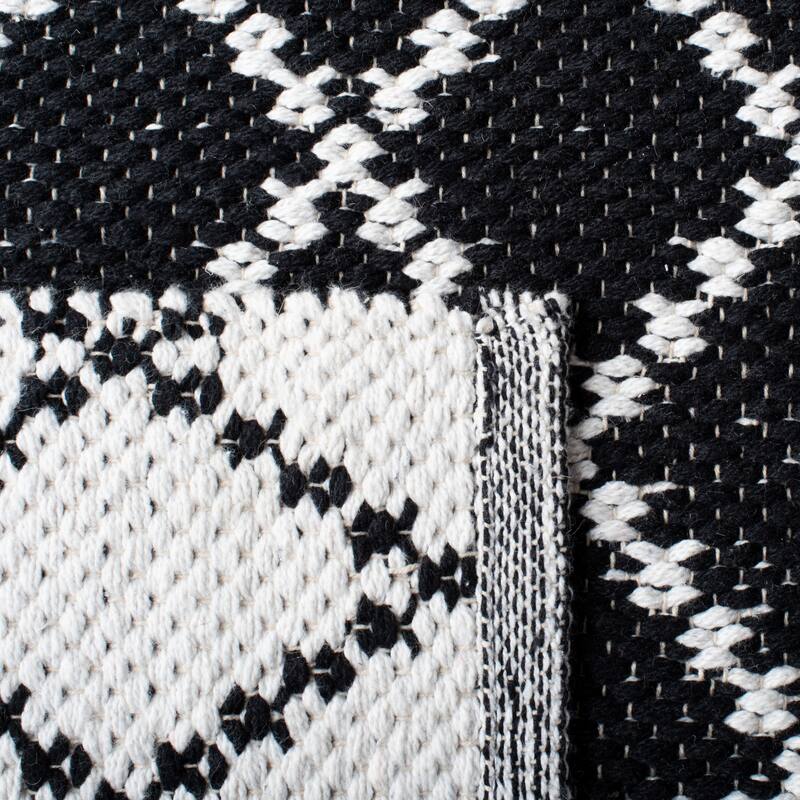 SAFAVIEH Handmade Flatweave Montauk Rhonwen Trellis Cotton Rug