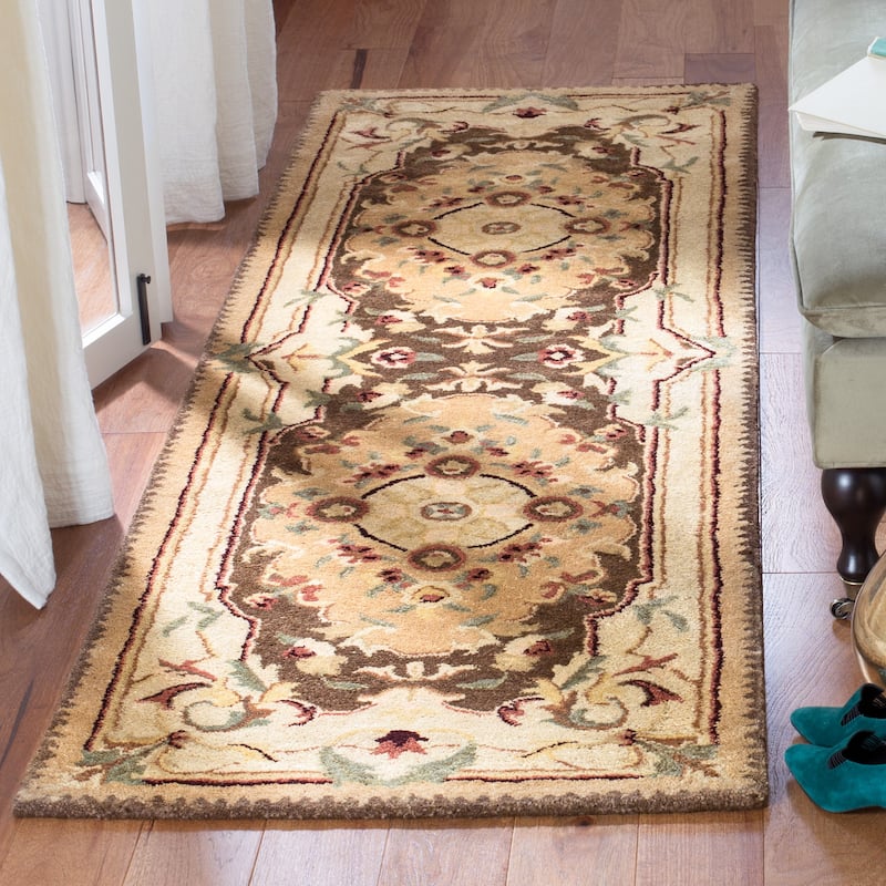 SAFAVIEH Handmade Empire Ffiona Traditional Oriental Wool Rug - 2'6" x 8' Runner - Brown/Beige
