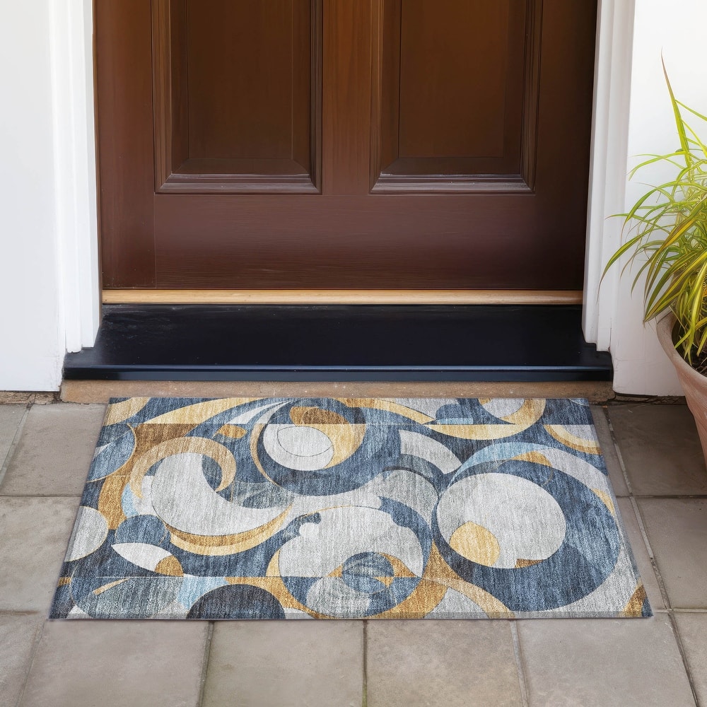 Machine Washable Indoor/Outdoor Geometric Flair Chantille Rug