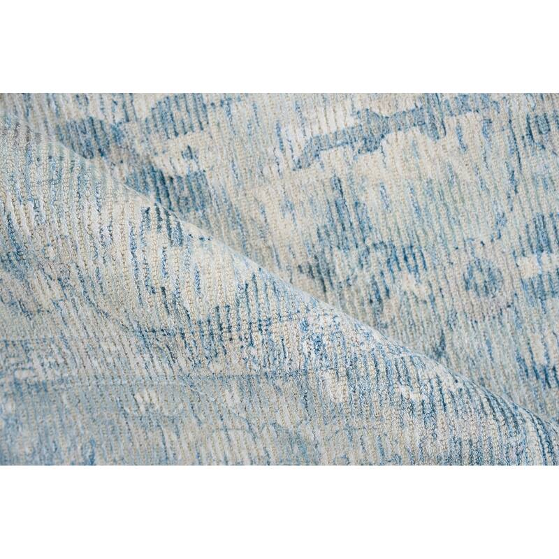 EXQUISITE RUGS Tuscany Hand-loomed Wool/Bamboo Silk Ivory/Blue Area Rug.