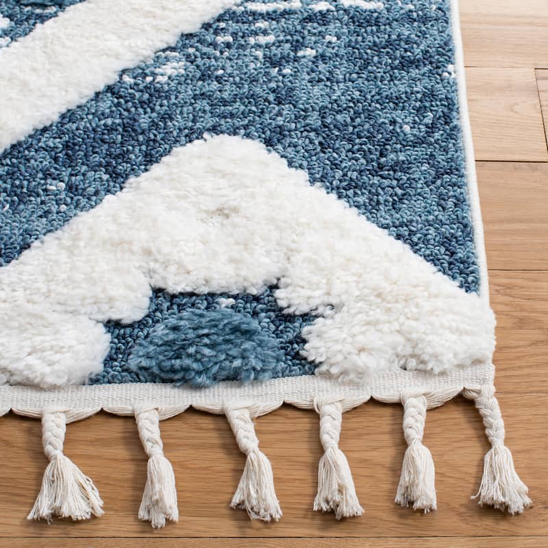 SAFAVIEH Moroccan Tassel Shag Nanke 2-inch Thick Rug
