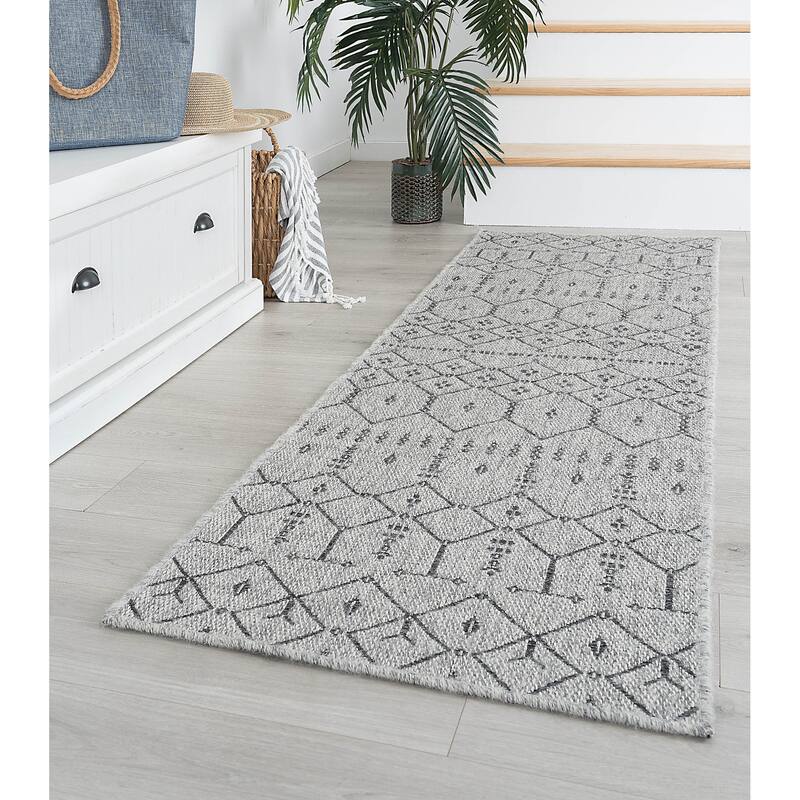 Seros Scandinavian Geometric Indoor/Outdoor Area Rug