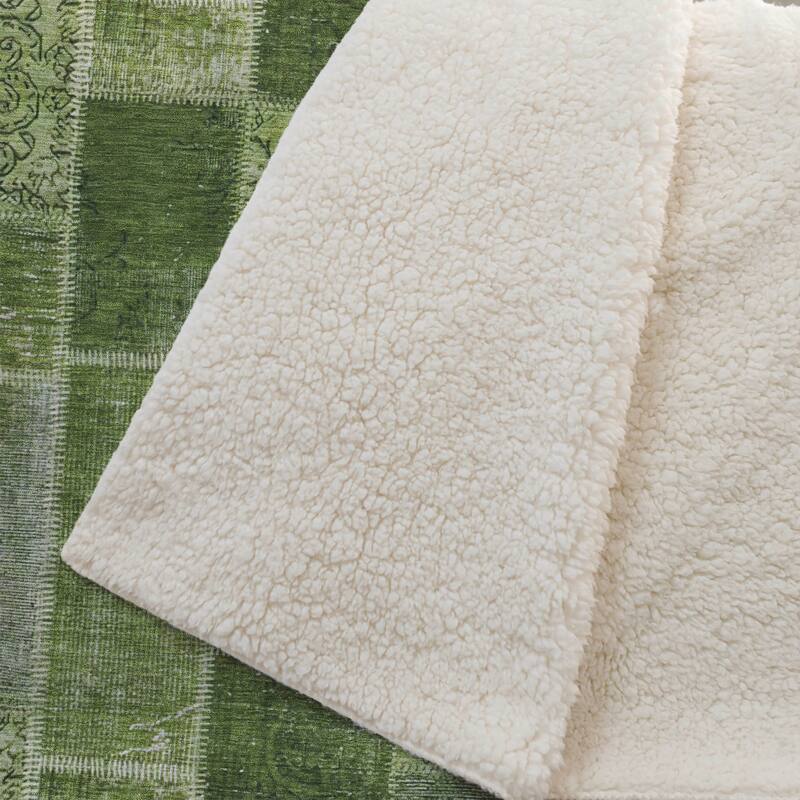 Premium Machine Washable Vintage Patchwork Sherpa Throw Blanket