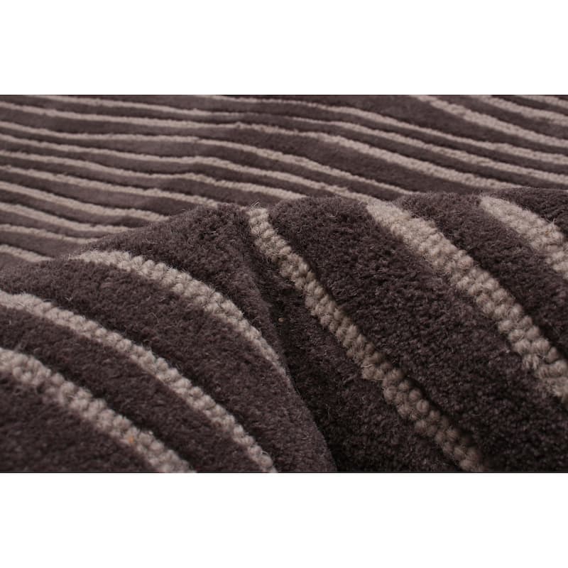 ECARPETGALLERY Hand Tufted Timeless Grey Wool Rug - 6'7 x 8'6