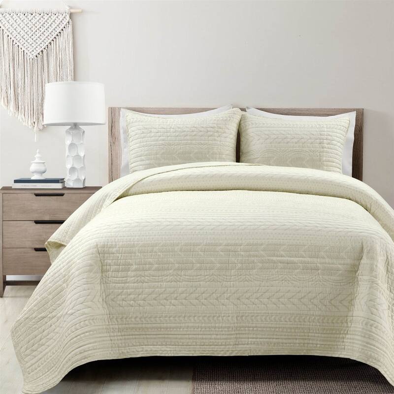 Scandinavian Chevron Ivory Reversible Cotton Quilt Set - King