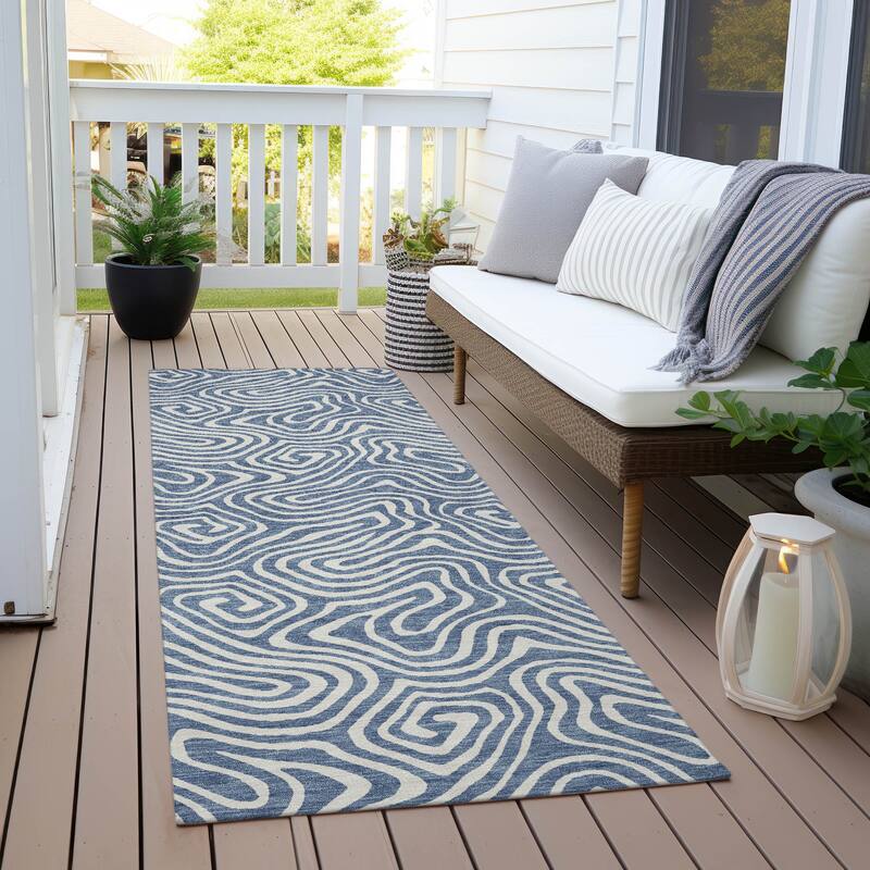 Machine Washable Indoor/ Outdoor Modern Trance Chantille Rug