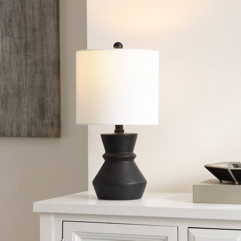 SAFAVIEH Lighting xavi 18" Modern & Contemporary Table Lamp - 9" W x 9" D x 18" H - 9Wx9Dx18H