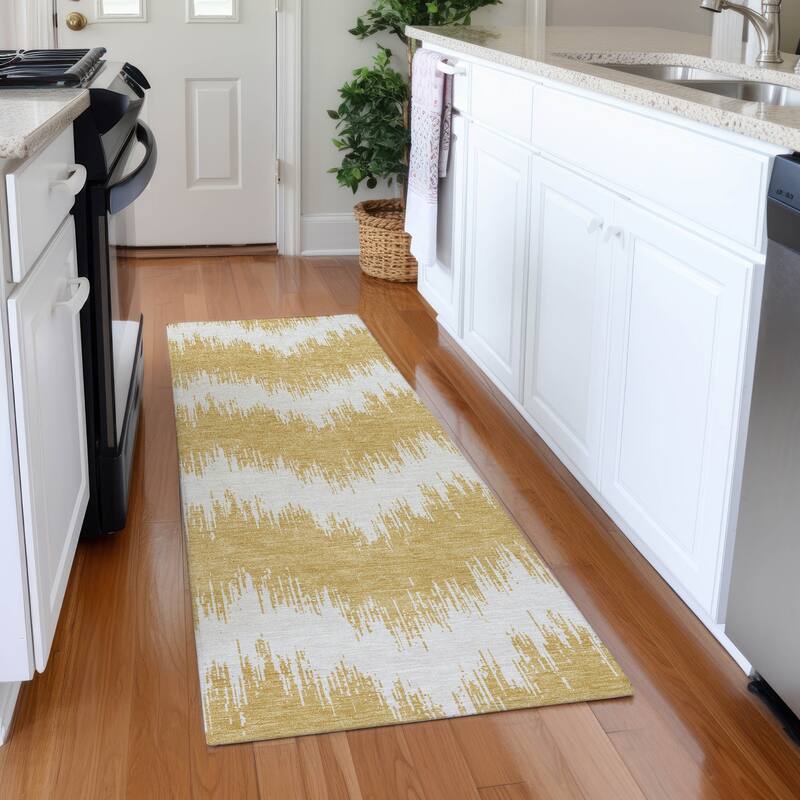 Premium Washable Super Soft Farmhouse Chevron Mayfield Rug - Gold - 2'3" x 7'6"