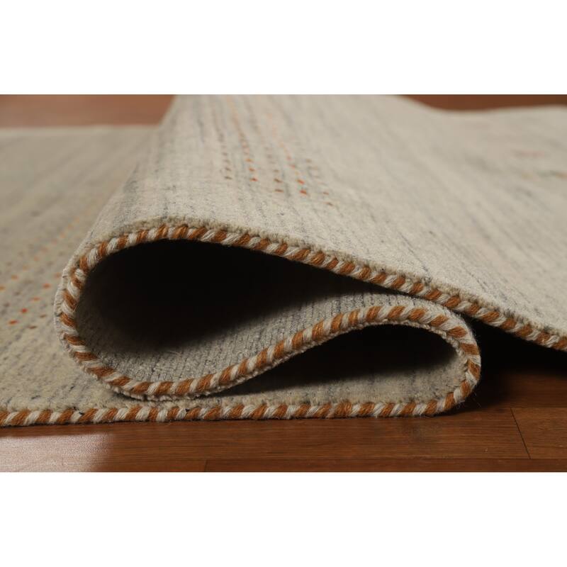 Hand Knotted Oriental 100% Wool Carpet Tribal Tribal Beige & Ivories Gabbeh Area Rug - 7' 10'' X 5' 1''