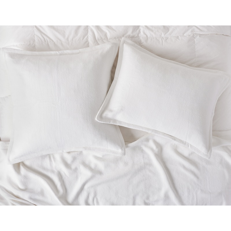 Monroe White Queen Blanket