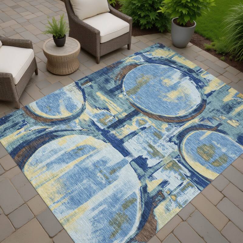 Machine Washable Indoor/ Outdoor Modern Erie Chantille Rug