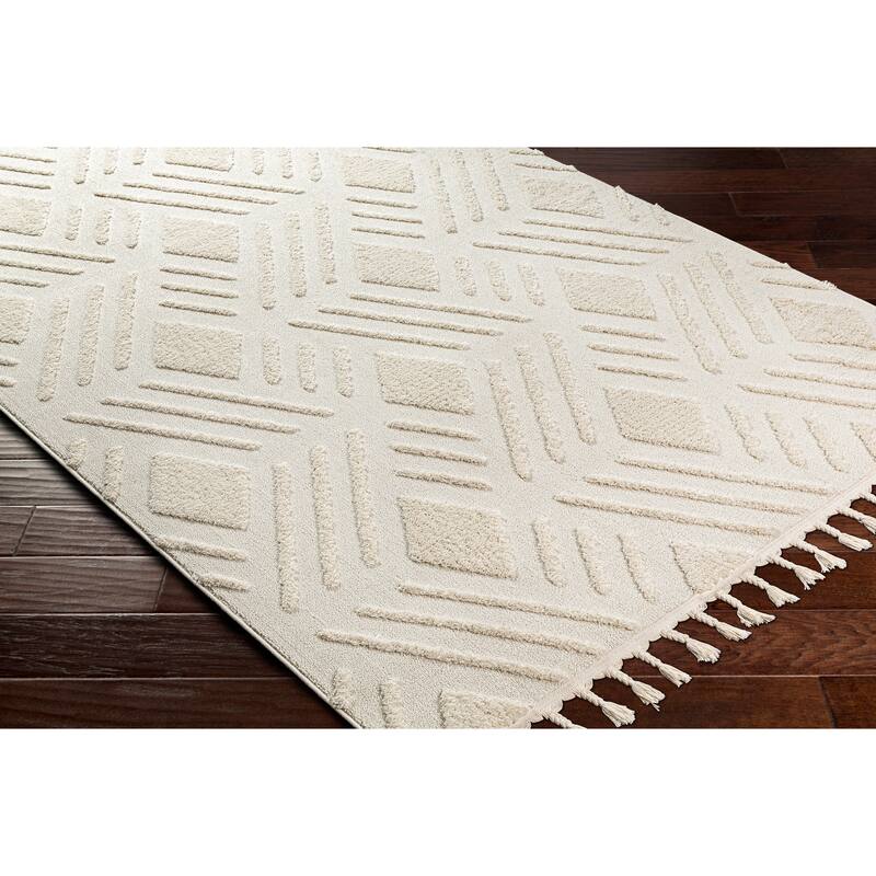 Livabliss Zeenat Global Geometric Area Rug