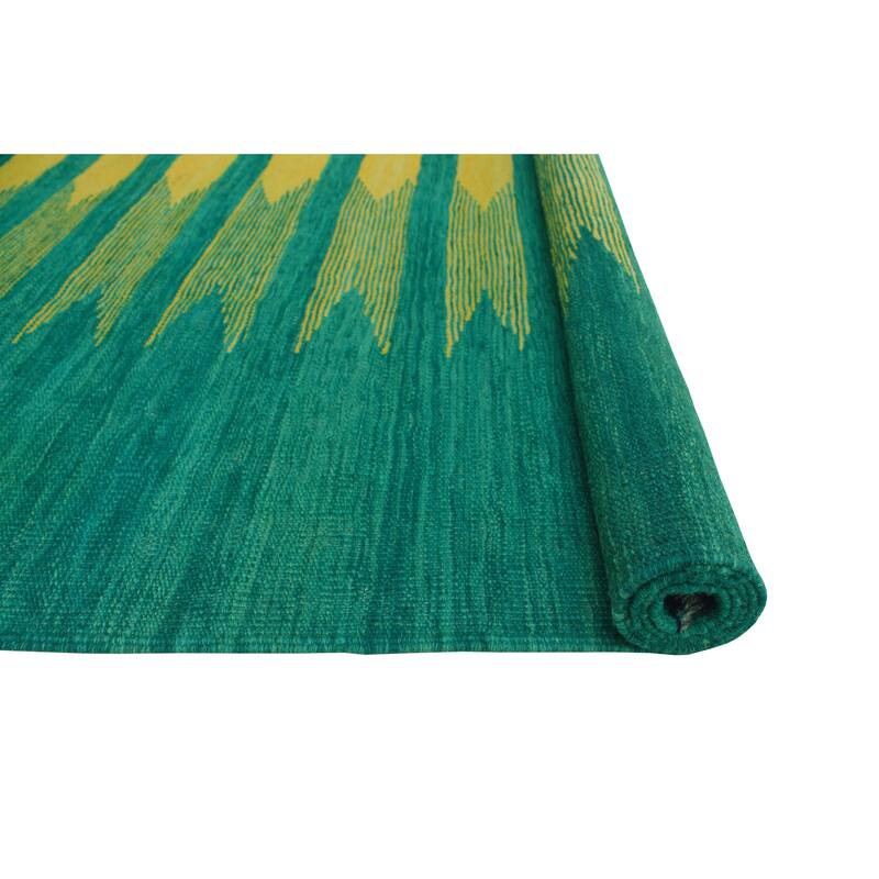 Modern Flatweave Aubriell Green/Gold Rug - 5'8" x 7'8"