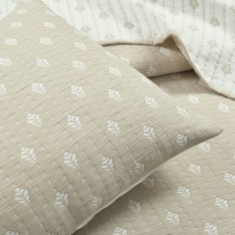 Lush Decor Hygge Kantha Pick Stitch Yarn Dyed Cotton Jacquard 3 Piece Quilt/Coverlet Set