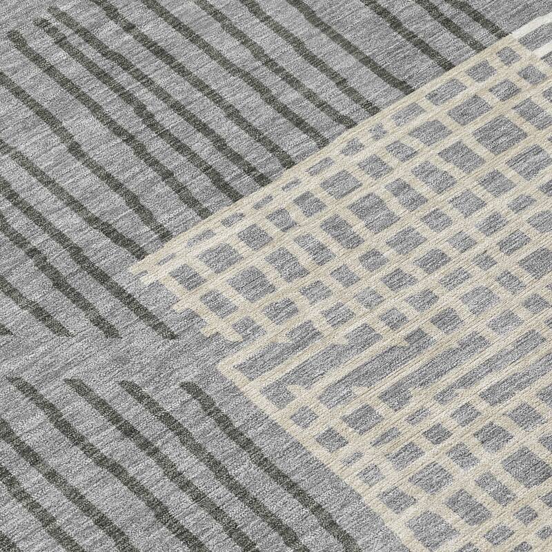 Machine Washable Indoor/ Outdoor Casual Contemporary Chantille Rug