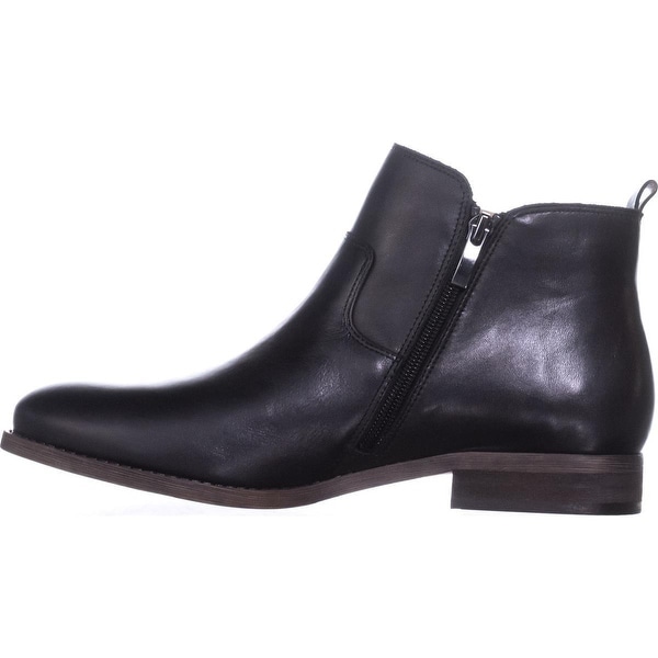 franco sarto kampton