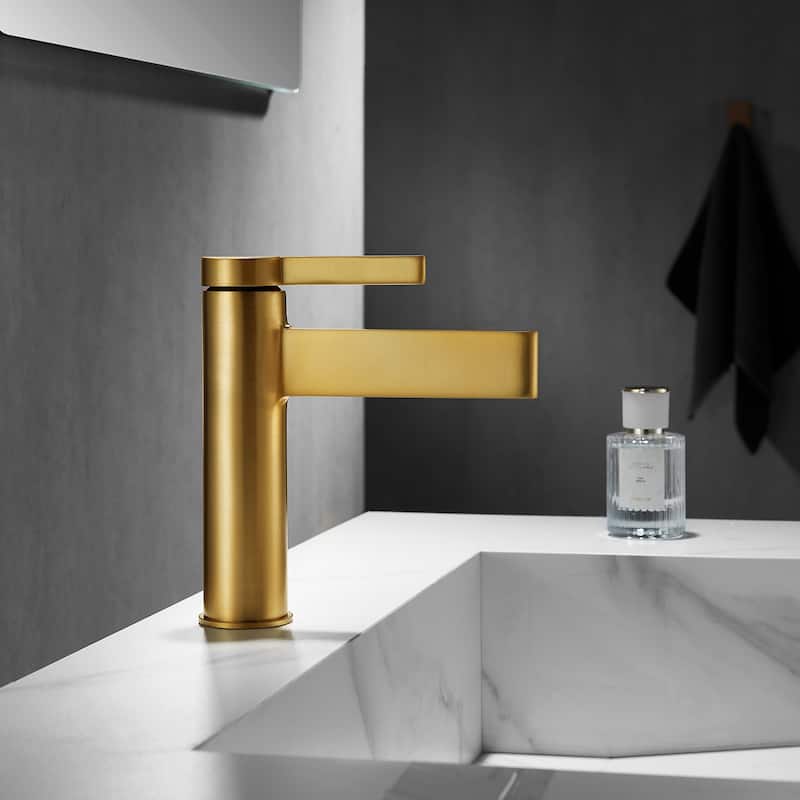 Vinnova Oviedo Single Hole Lever Vessel Bathroom Faucet