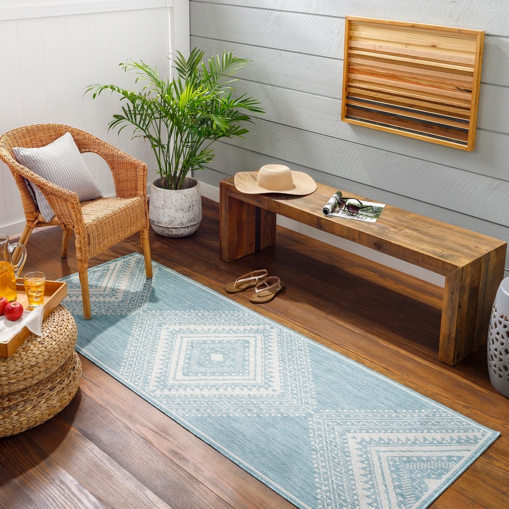 Livabliss Searia Indoor/ Outdoor Boho Diamond Area Rug