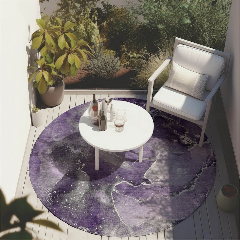 Machine Washable Indoor/ Outdoor Abstract Chantille Rug