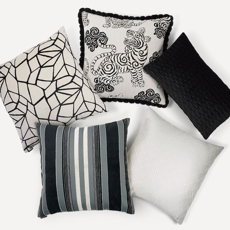 Akbar Tuxedo Decorative Throw Pillow