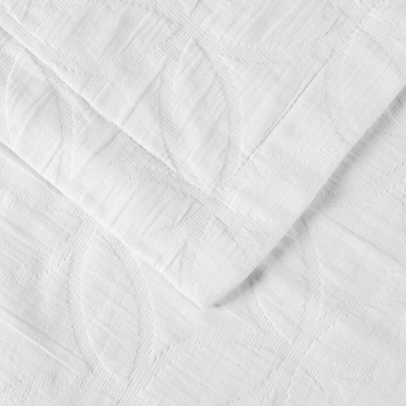 Superior Serenity Cotton Matelasse Jacquard Celtic Circle Bedspread Set