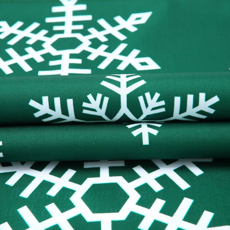Christmas Round Tablecloth Xmas Table Covers for Kitchen Dining Room Table Decor, Green
