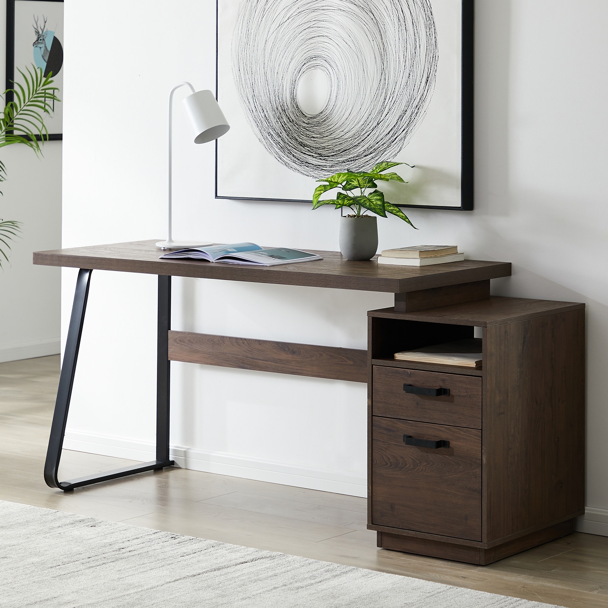 Hanging computer 2025 table