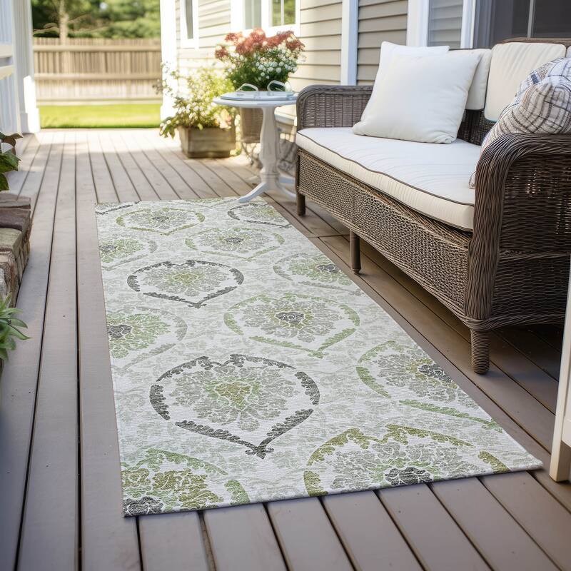 Machine Washable Indoor/ Outdoor Chantille Traditional Damask Rug - Green - 2'3" x 7'6"