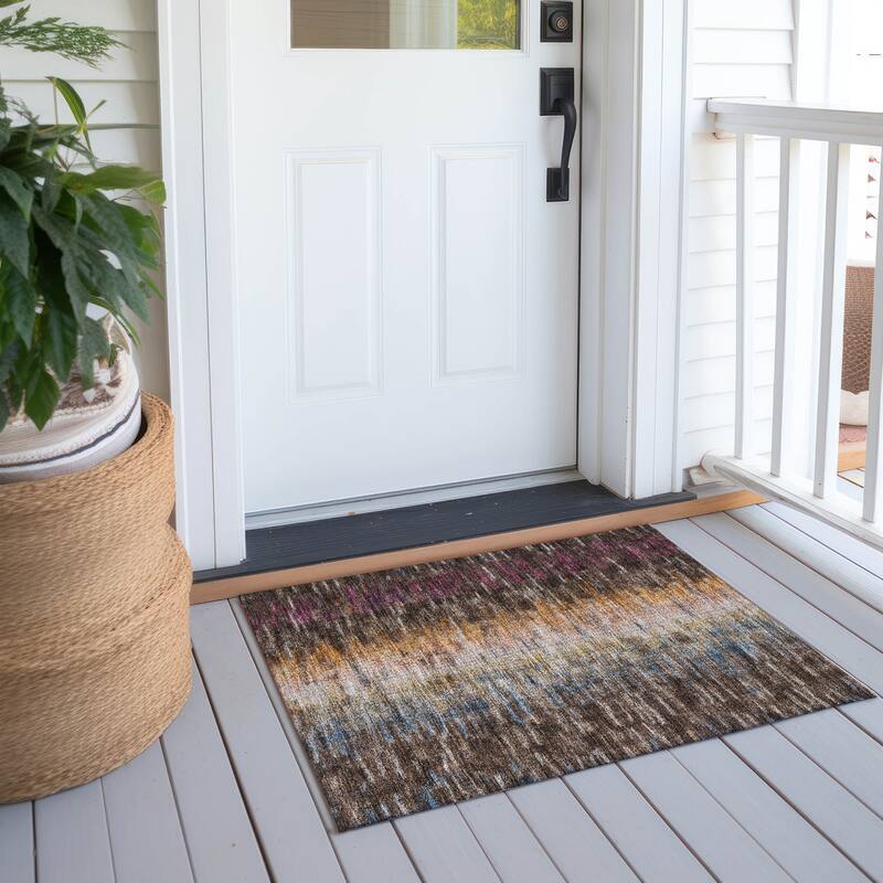 Machine Washable Indoor/ Outdoor Contemporary Ombre Chantille Rug - Chocolate - 1'8" x 2'6"