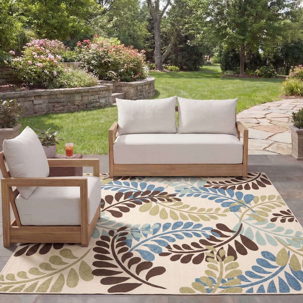 SAFAVIEH Veranda Donalda Indoor/ Outdoor Waterproof Patio Backyard Rug