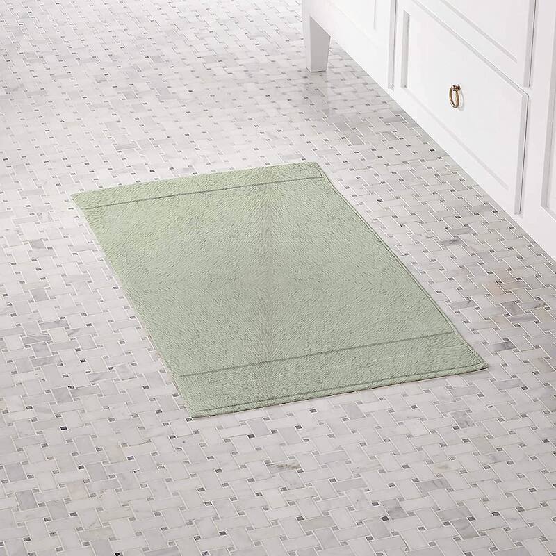 Organic Cotton Feather Touch Quick Dry 700 GSM Bath Mat, 20"X33"