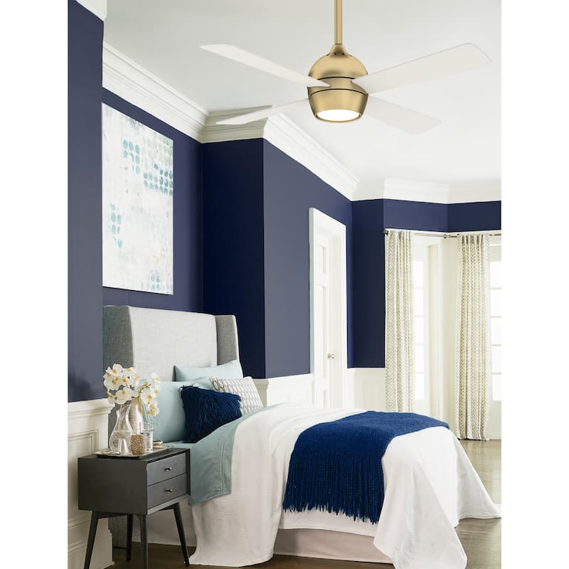 Kwad - 44 inch - Brushed Satin Brass with Matte White Blades and LED Light Kit