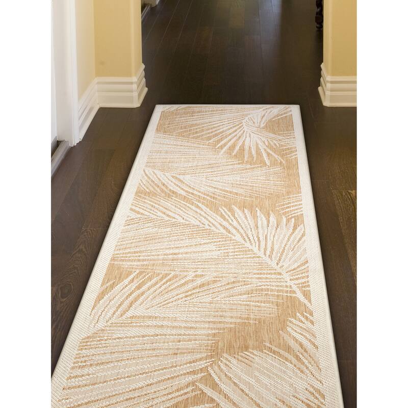 Liora Manne Carmel Fronds Indoor/Outdoor Rug