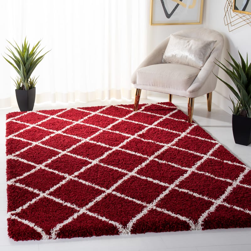 SAFAVIEH Hudson Shag Sherree Trellis 2-inch Thick Rug - 5'3" x 7'6" - Red/Ivory