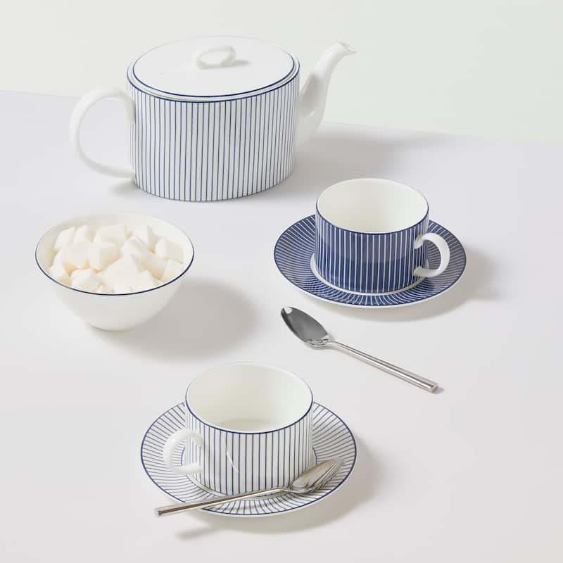 Wedgwood Gio Blue Teacup & Saucer 7.4floz, Pinstripe Blue