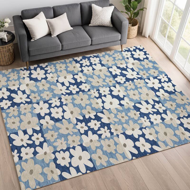 Machine Washable Indoor/ Outdoor Floral Krissy Chantille Rug