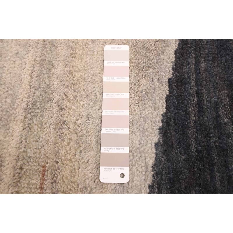 ECARPETGALLERY Hand-knotted Peshawar Ziegler Light Grey Wool Rug - 5'0 x 7'0