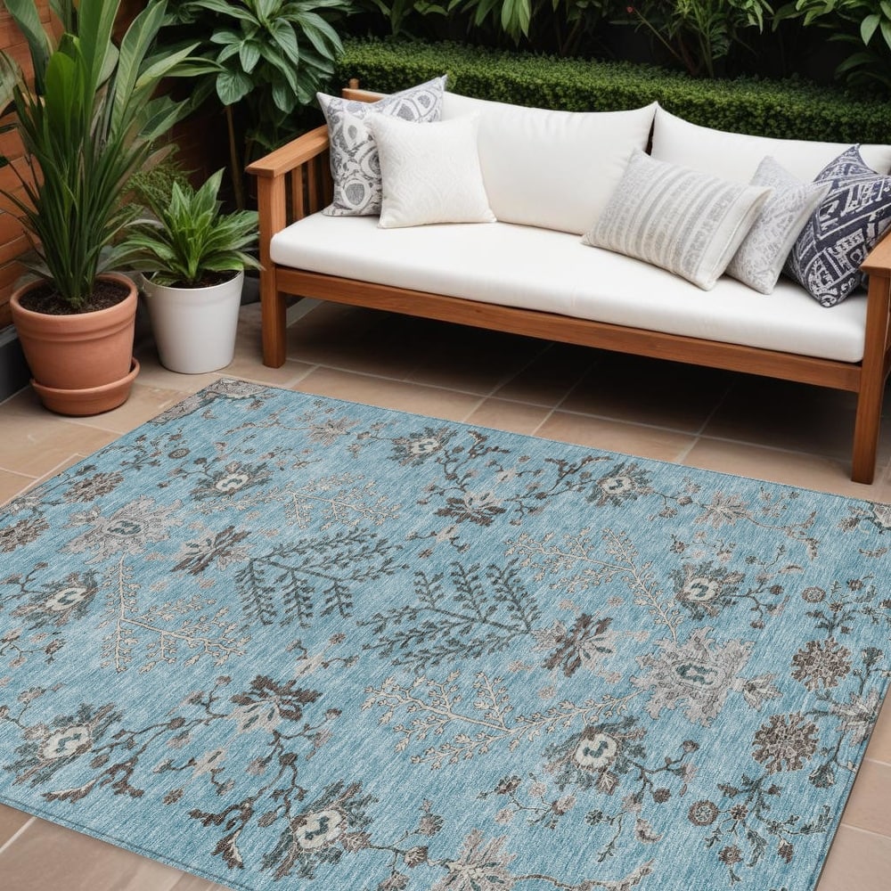 HomeRoots Floral Transitional Rectangle Outdoor Rug