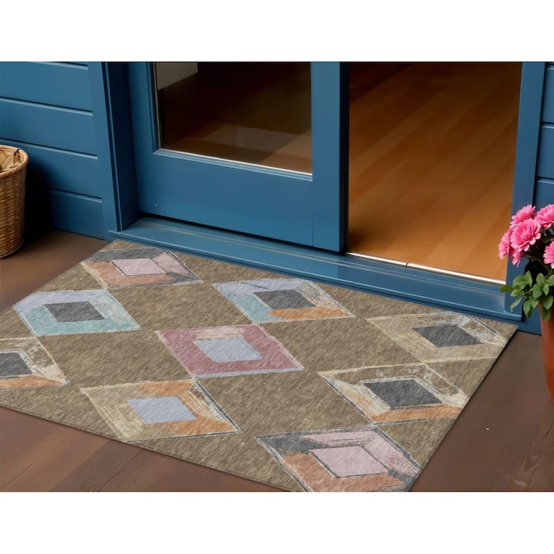 HomeRoots Geometric Transitional Rectangle Outdoor Rug - 3' x 5'