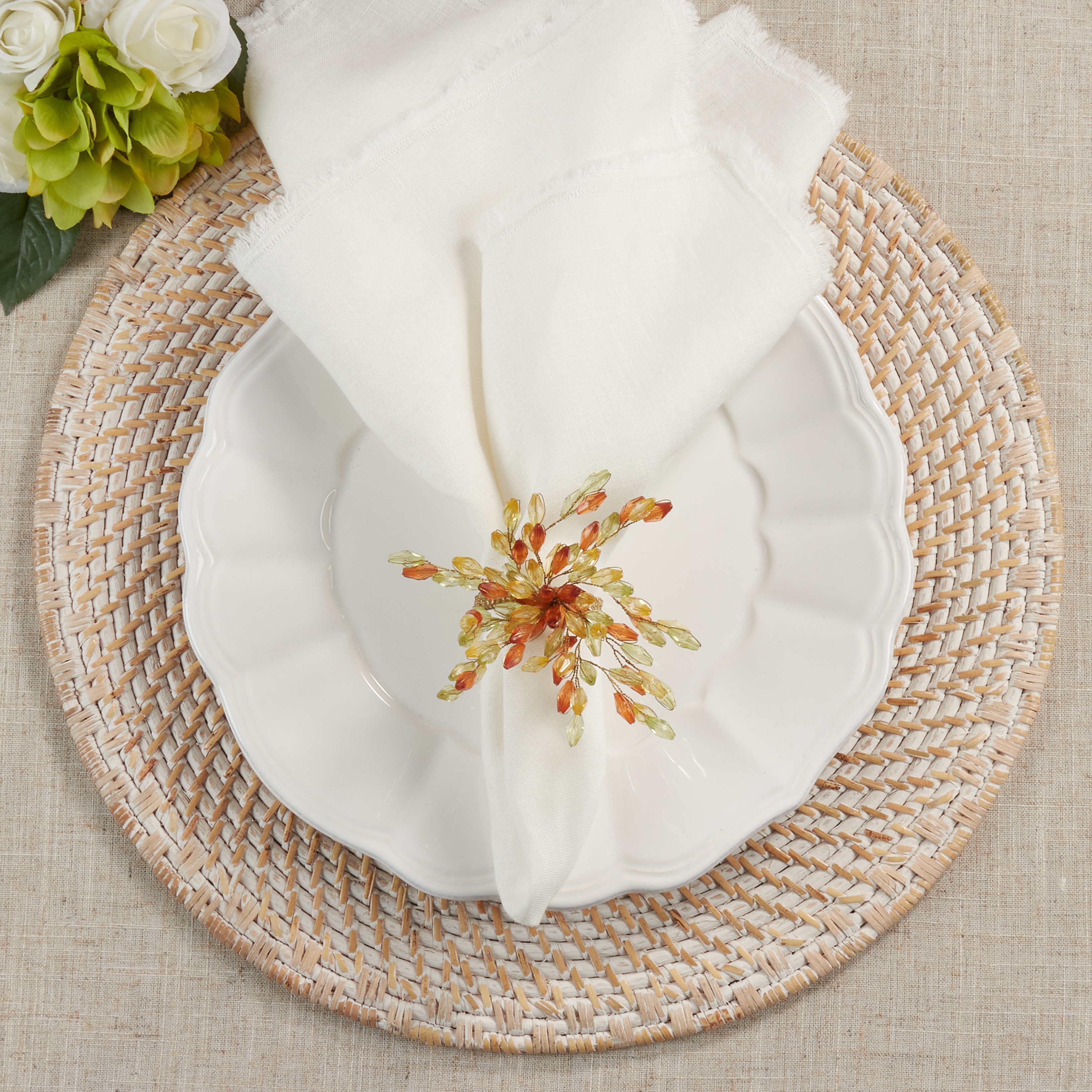 Napkin Rings With Beaded Flower Design (Set of 4)