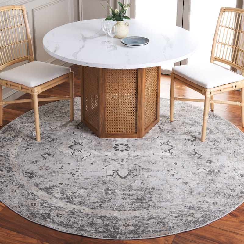 SAFAVIEH Vogue Cordelia Oriental Medallion Rug